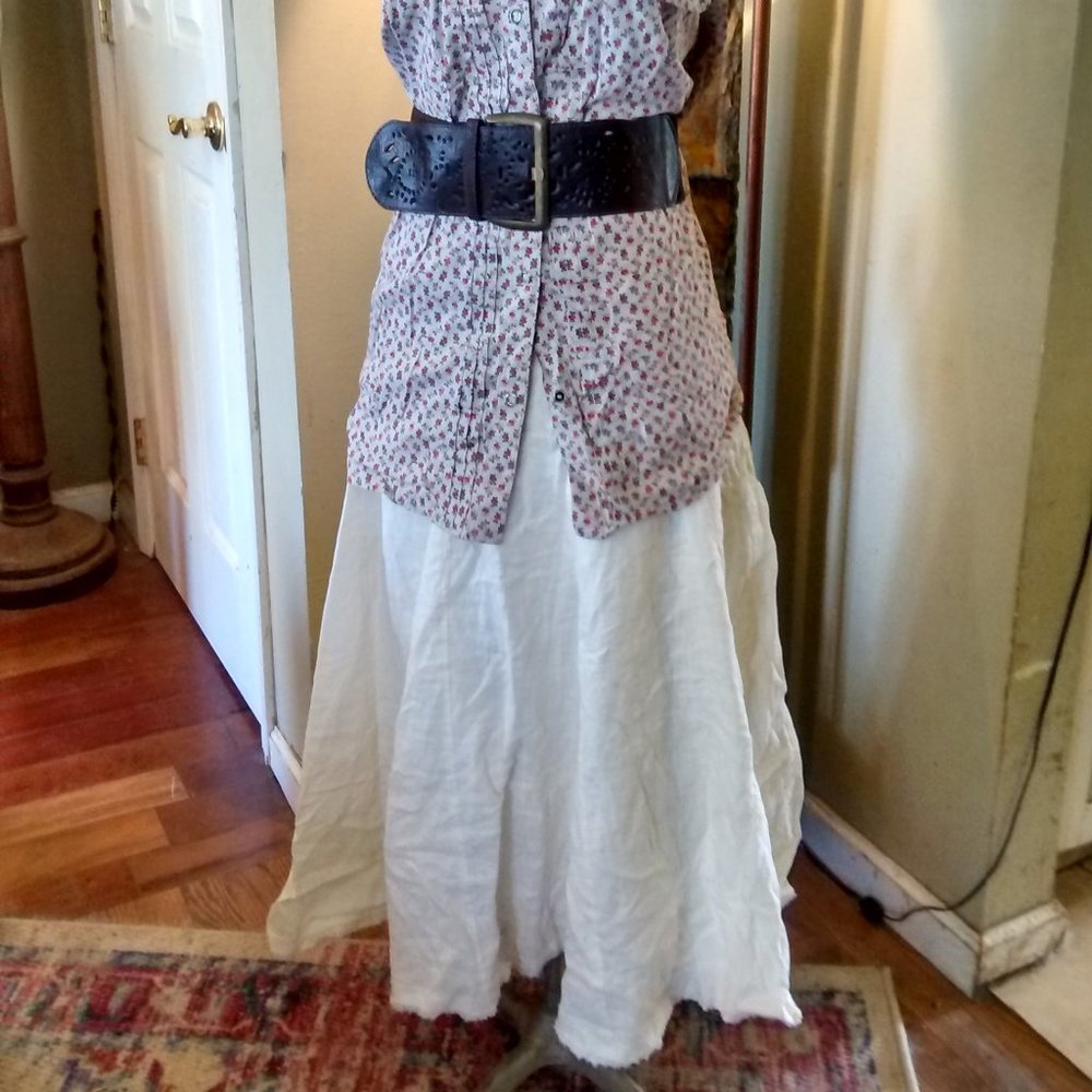 Cream Linen Fit to Flare Skirt by Boden Size 18R